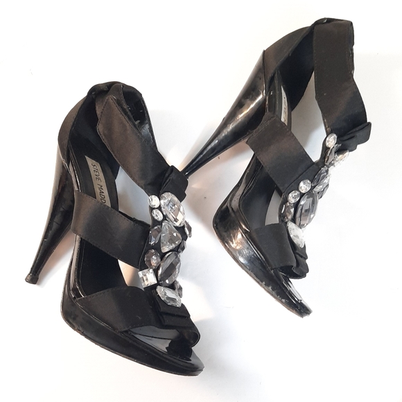 Steve Madden | Black Heels - Picture 2 of 8